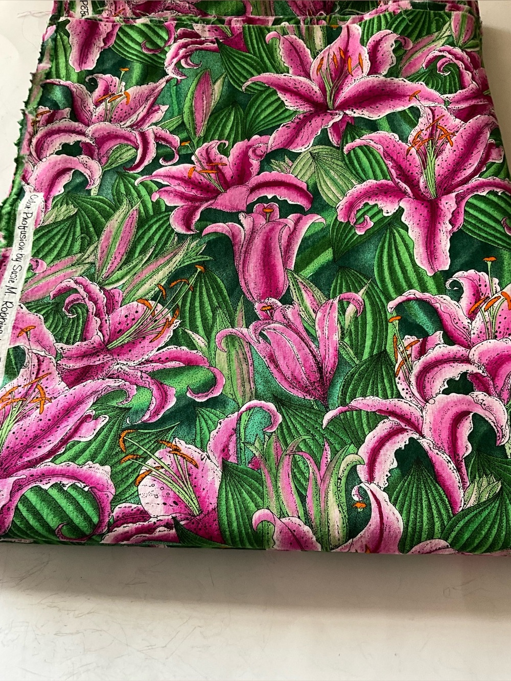 Quilting Sewing Fabric Hawaiian Style P&B Textiles VTG 2000 Lily Purple Green